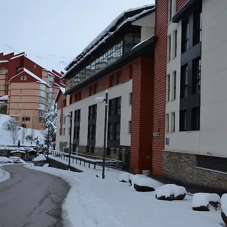 Gorbea Daire Sierra Nevada